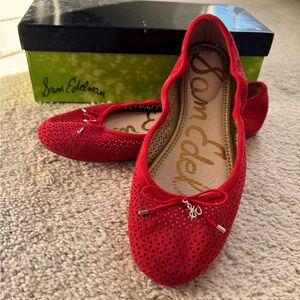 Hardly worn Sam Edelman Felicia Flats in 9.5